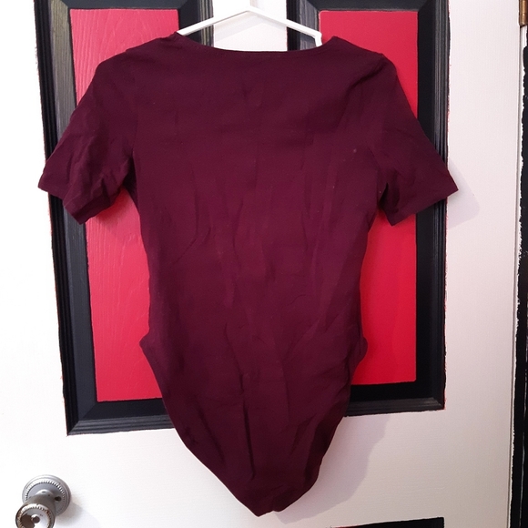 Dark Purple V-neck Bodysuit - Picture 2 of 3